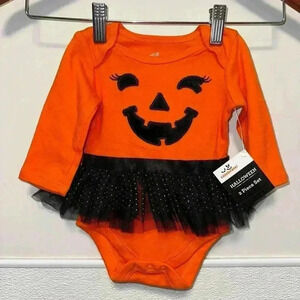 NWT! Baby Girl Halloween Bodysuit 0-3M Orange Black Pumpkin with built in TuTu
